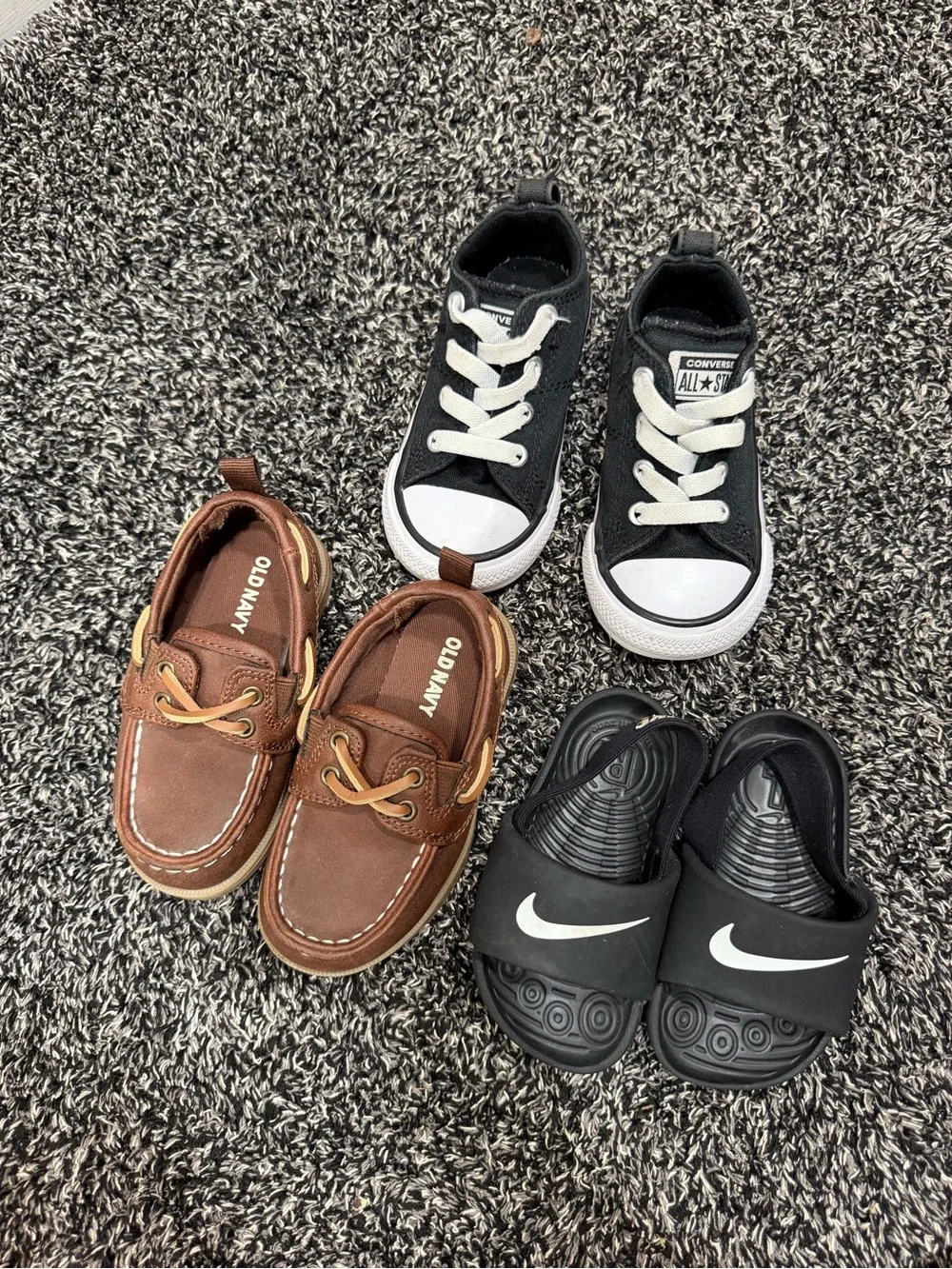 3 sets converse,nike,old navy